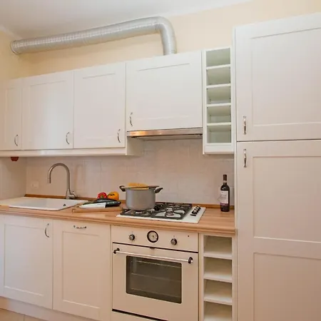 Apartment Baglio Degli Ulivi 3 By Wonderful Italy Sirmione