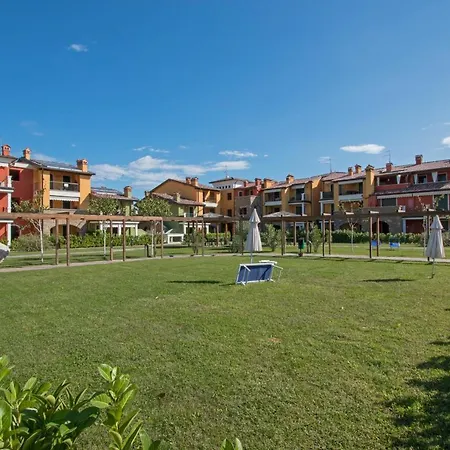 Baglio Degli Ulivi 3 By Wonderful Italy Apartment Sirmione